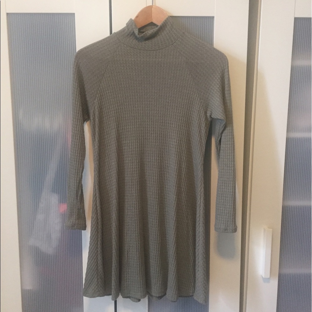 Turtle neck dress