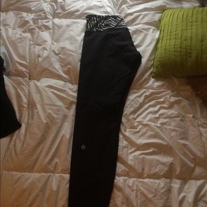 Lululemon black leggings! Size 8