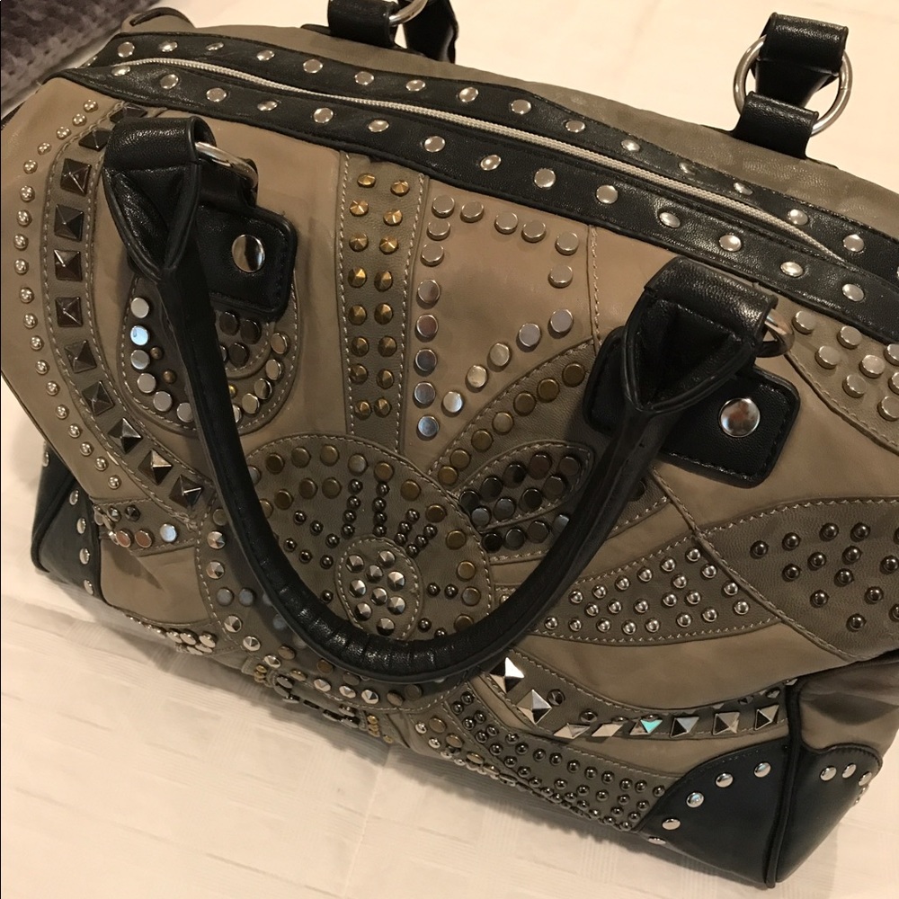 Nicole lee hand bag and matching wallet