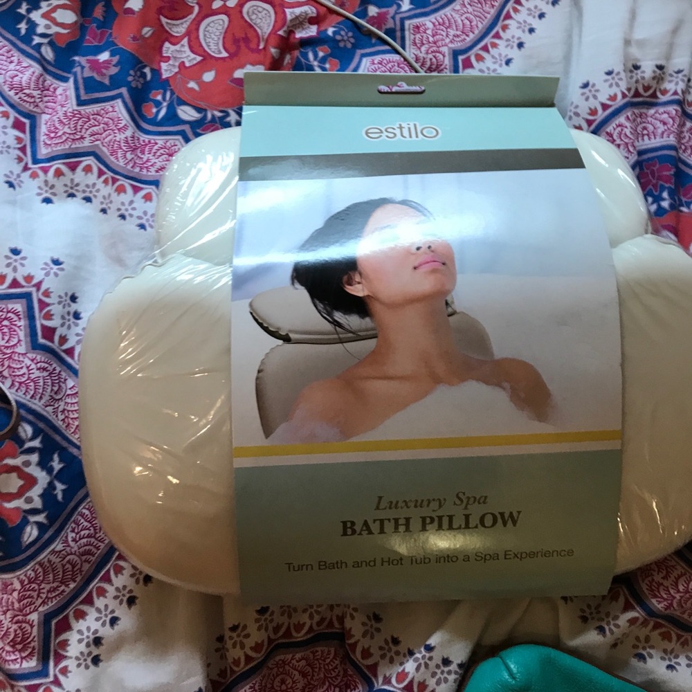 ❤️❤️Estello new u opened bath pillow❤️