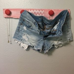 AE lace pocket shorts