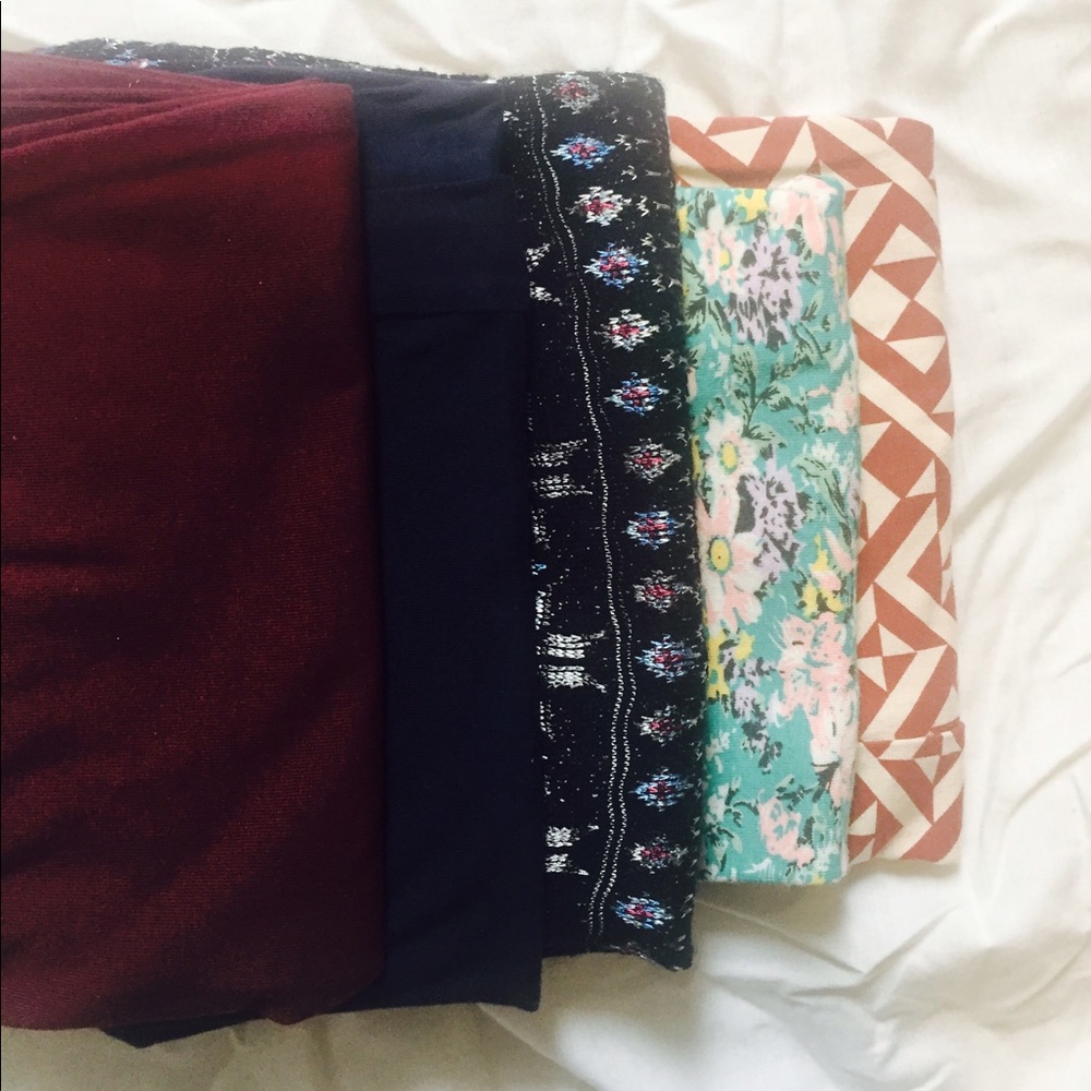 Bundle of tight skirts