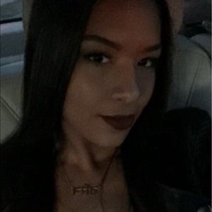 Meet your Posher, Lauryn