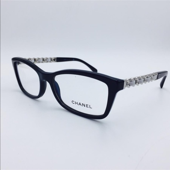 Chanel leather chain eye glasses NWOT 🤓 - Picture 2 of 8