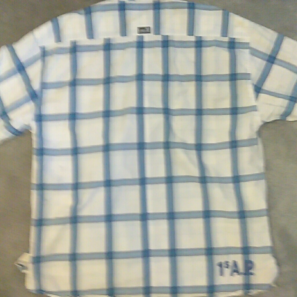 Mens Button down - Picture 3 of 3