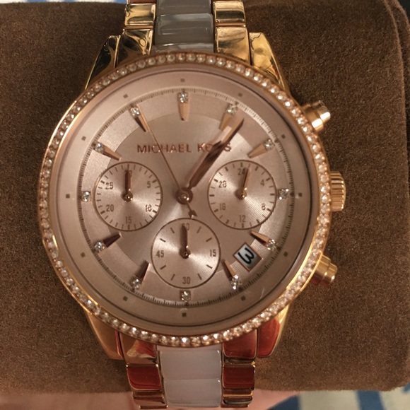 Michael Kors Jewelry - FLASH SALE Authentic MK rose gold watch