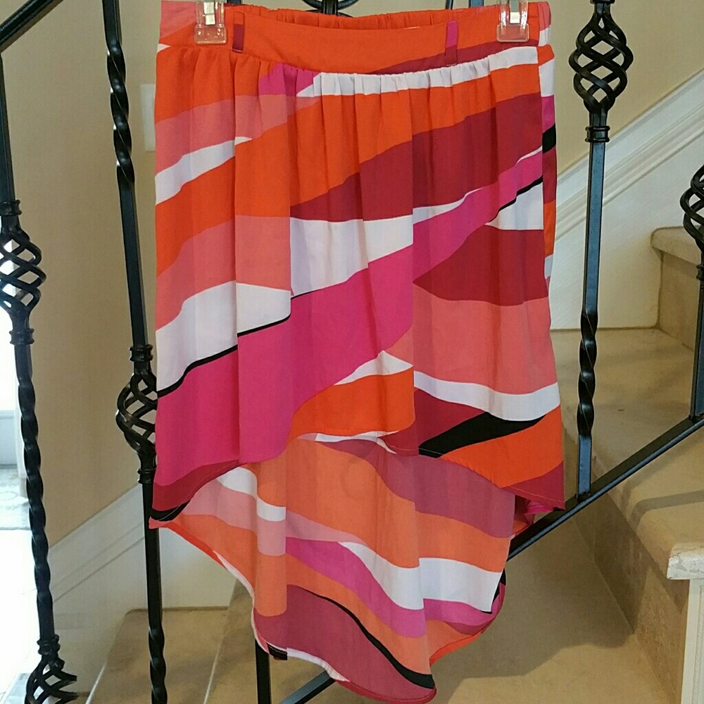 Bebe skirt