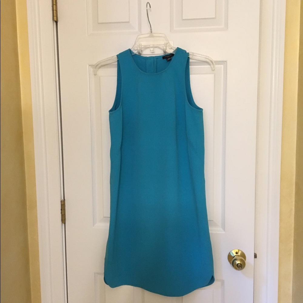 Ann Taylor sleeveless dress