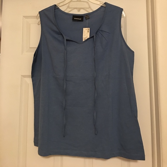 Avenue Tops - Blue tank