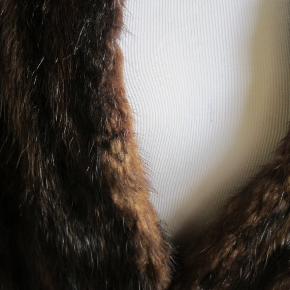 Vintage Rich Dark Brown Mink Capelet Stole - Picture 5 of 5