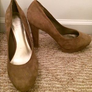 Jessica Simpson Heels
