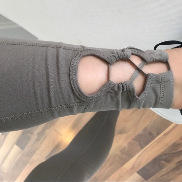 NOT AVAILABLEEE - Picture 3 of 6