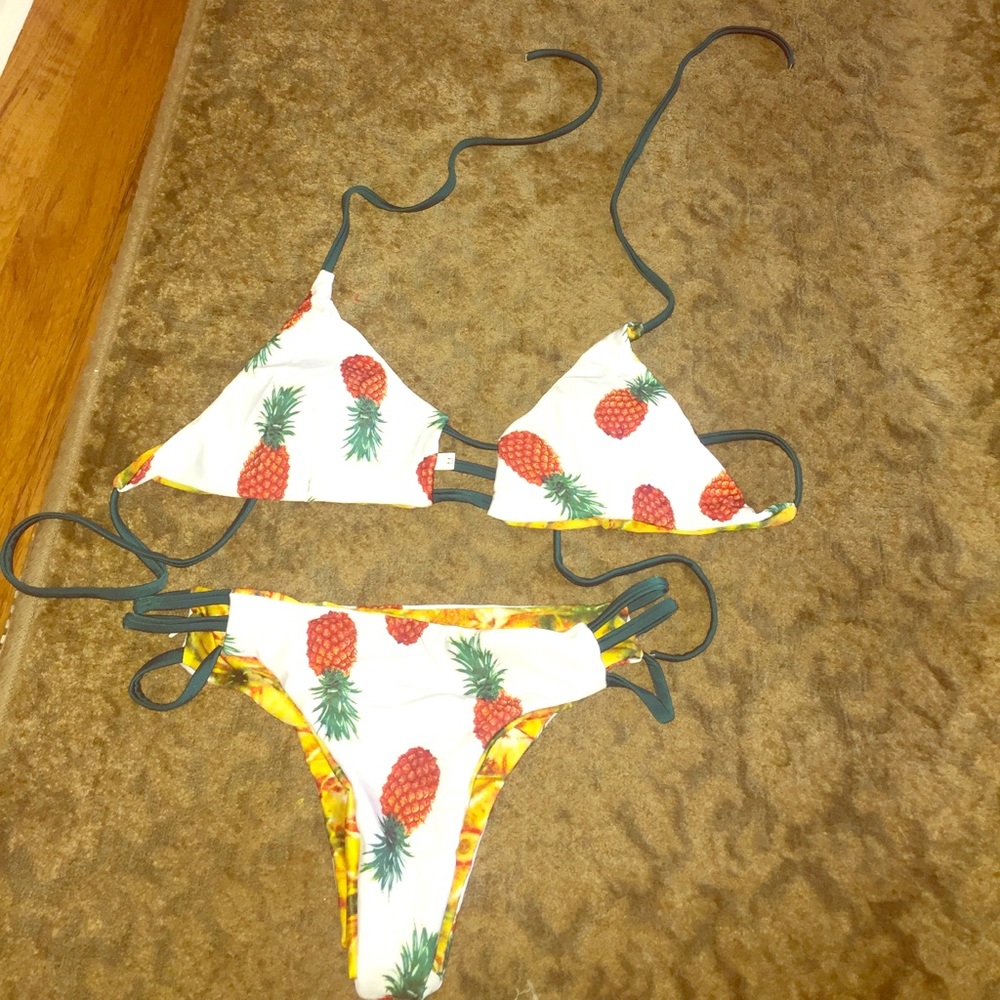 Reversible Pineapple 🍍Bikini by Zaful
