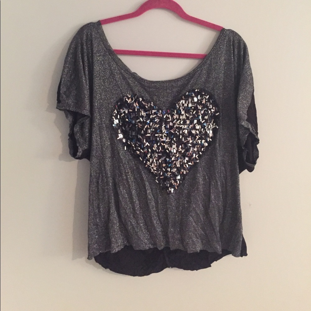Sparkly grey and black heart tshirt