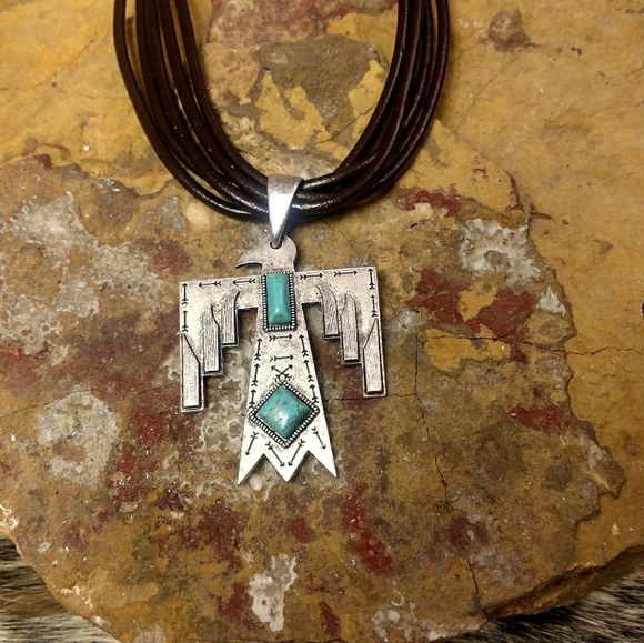 🔶 BACK IN STOCK!🔶Thunderbird Turquoise & Leather - Picture 2 of 2