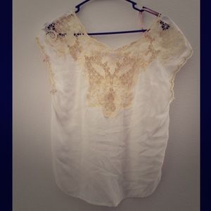 Floral lace back blouse