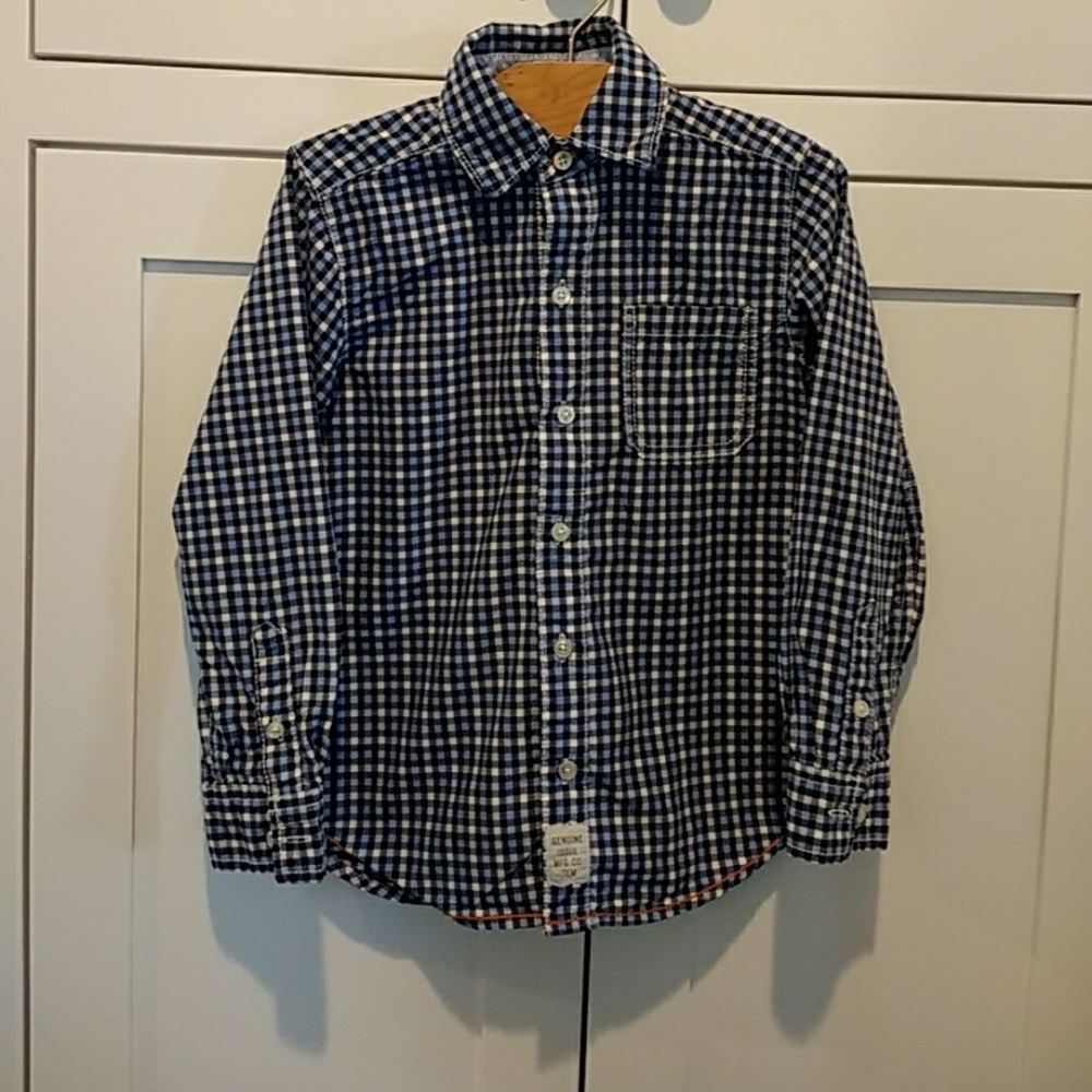 Carter's Boys Long sleeve button down shirt 100% cotton Size 5