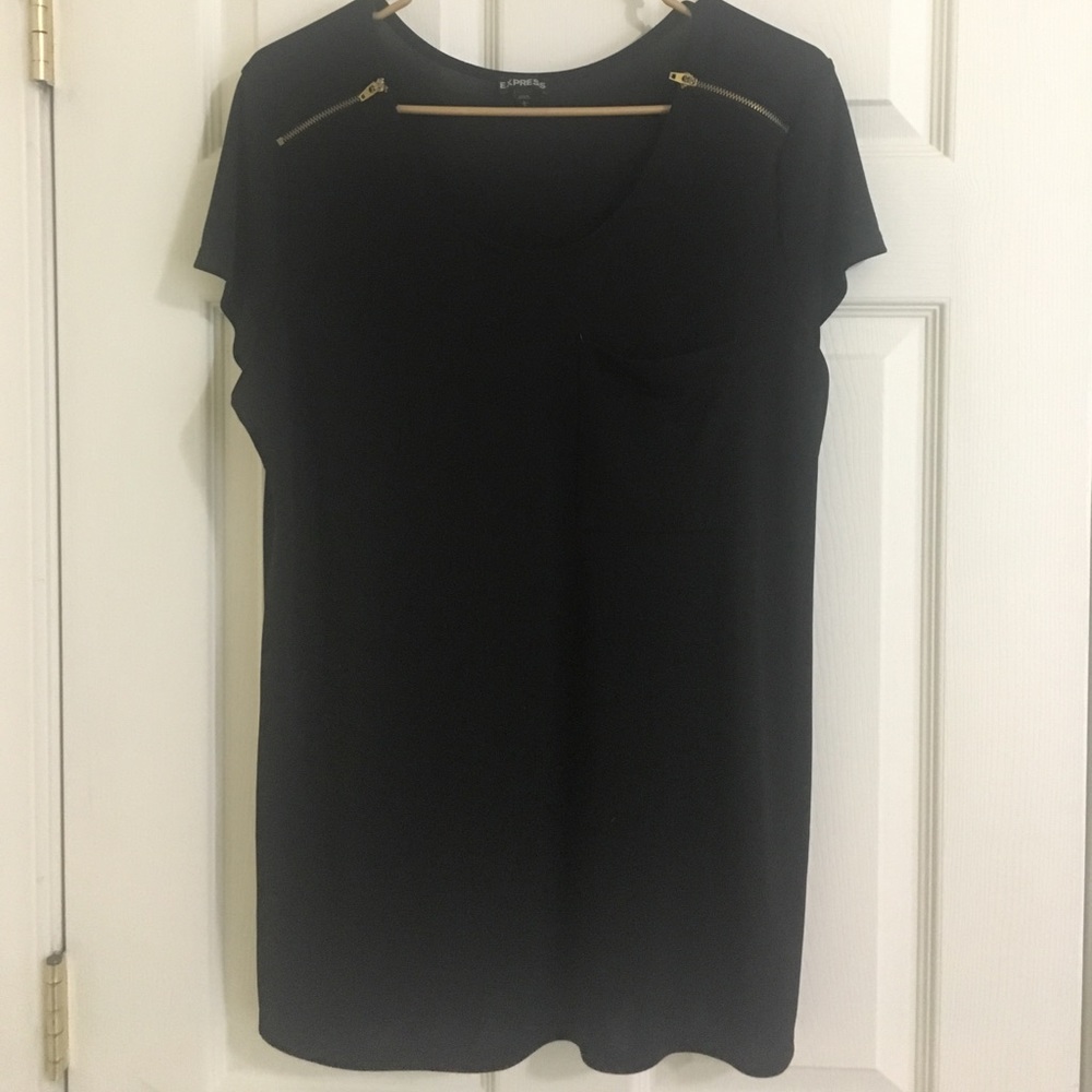 Express black top with zipper on shoulders