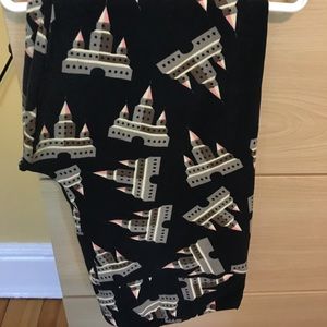 Lularoe Disney castle 🦄 print. Beautiful