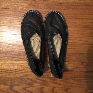 Cole Haan black and gold shimmer flat shoes