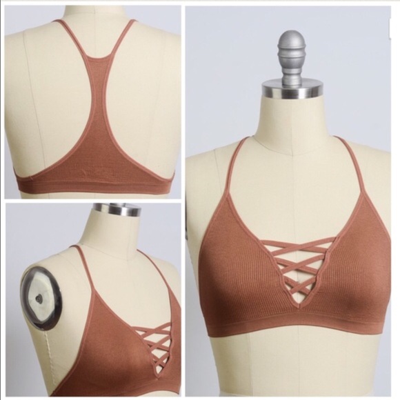 Lace Up Bralette - Picture 2 of 3