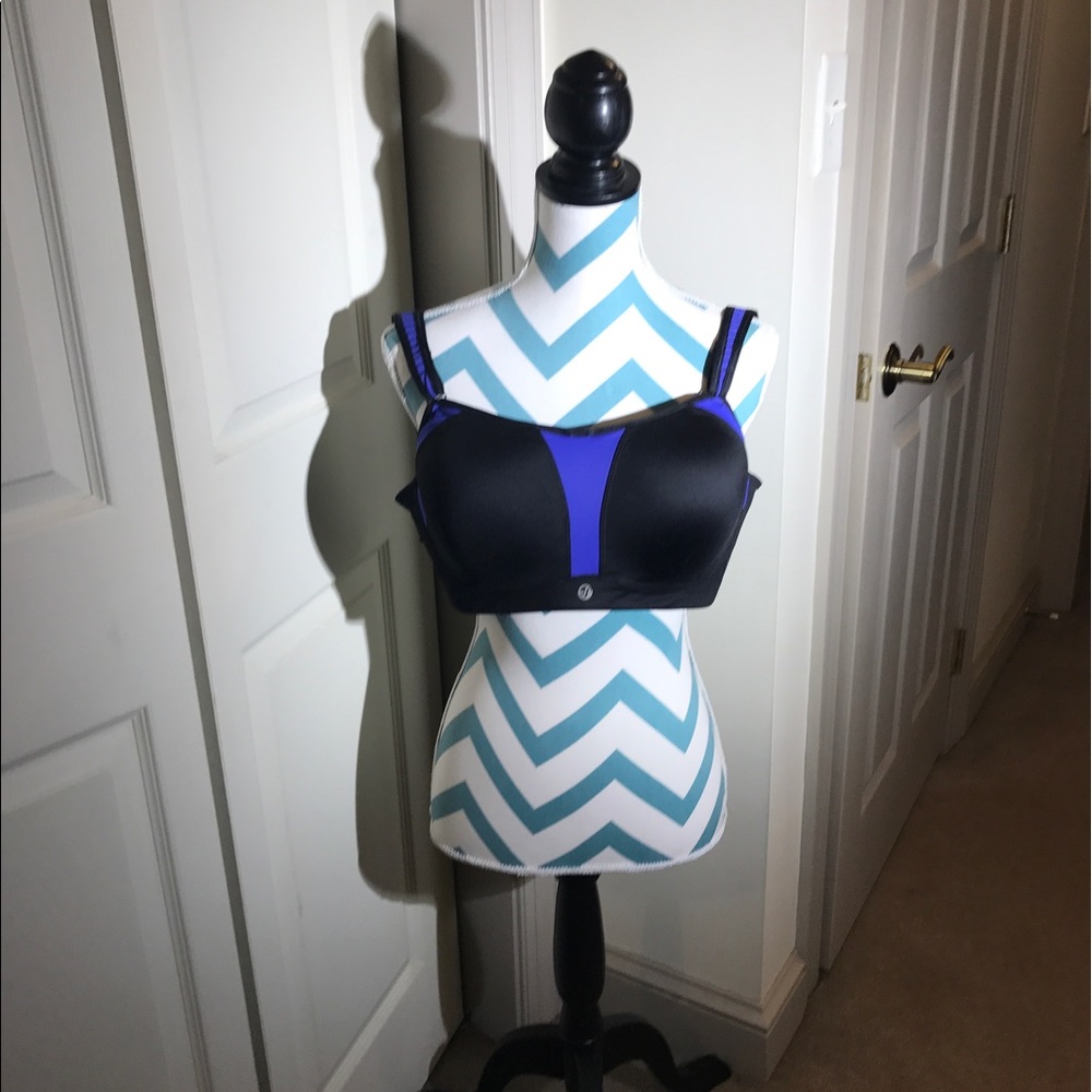 SomaSport Max Support Contour Underwire 34G Bra