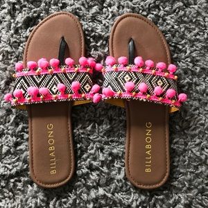 NWOT Billabong sandals