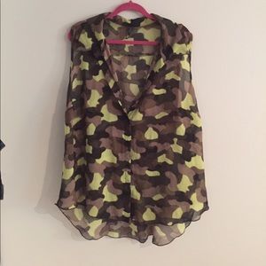Camo flowy tank