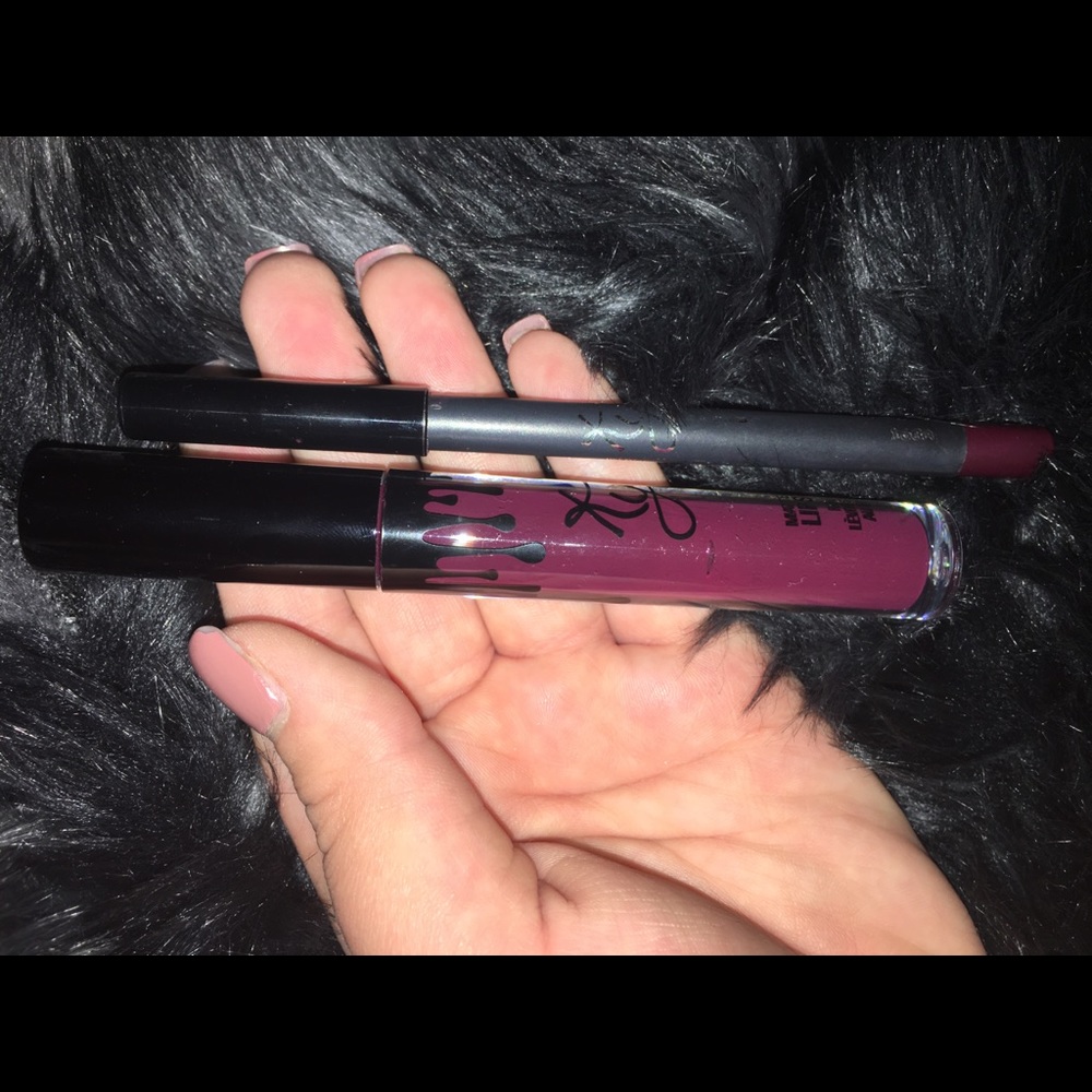 Kylie Cosmetics Liquid Lipstick "Kourt K"