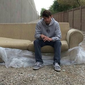 Meet your Posher, Jonathon