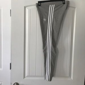 Women's Adidas Leggings size MEDIUM