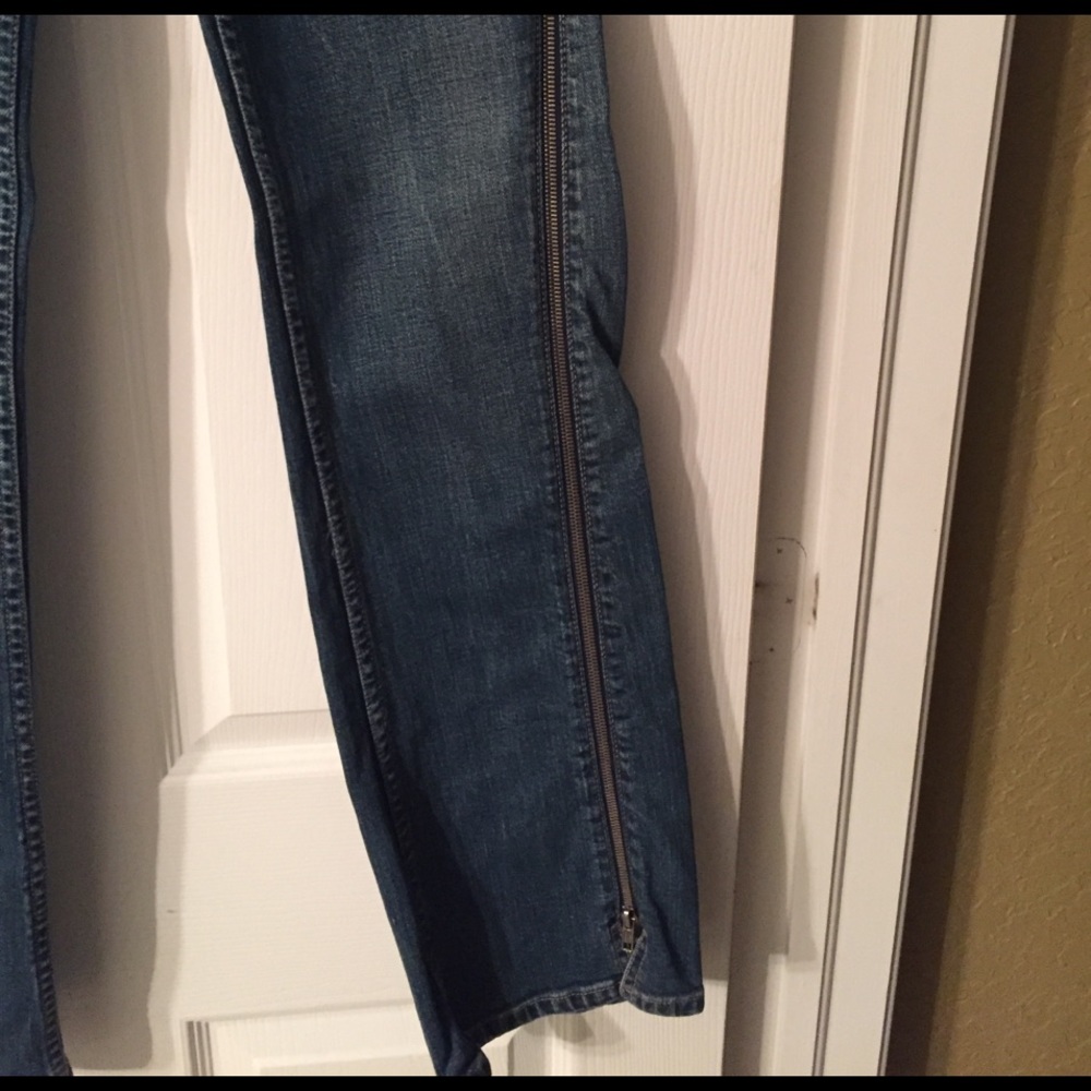 Allen B. Vintage Zipper Jeans - Picture 4 of 8