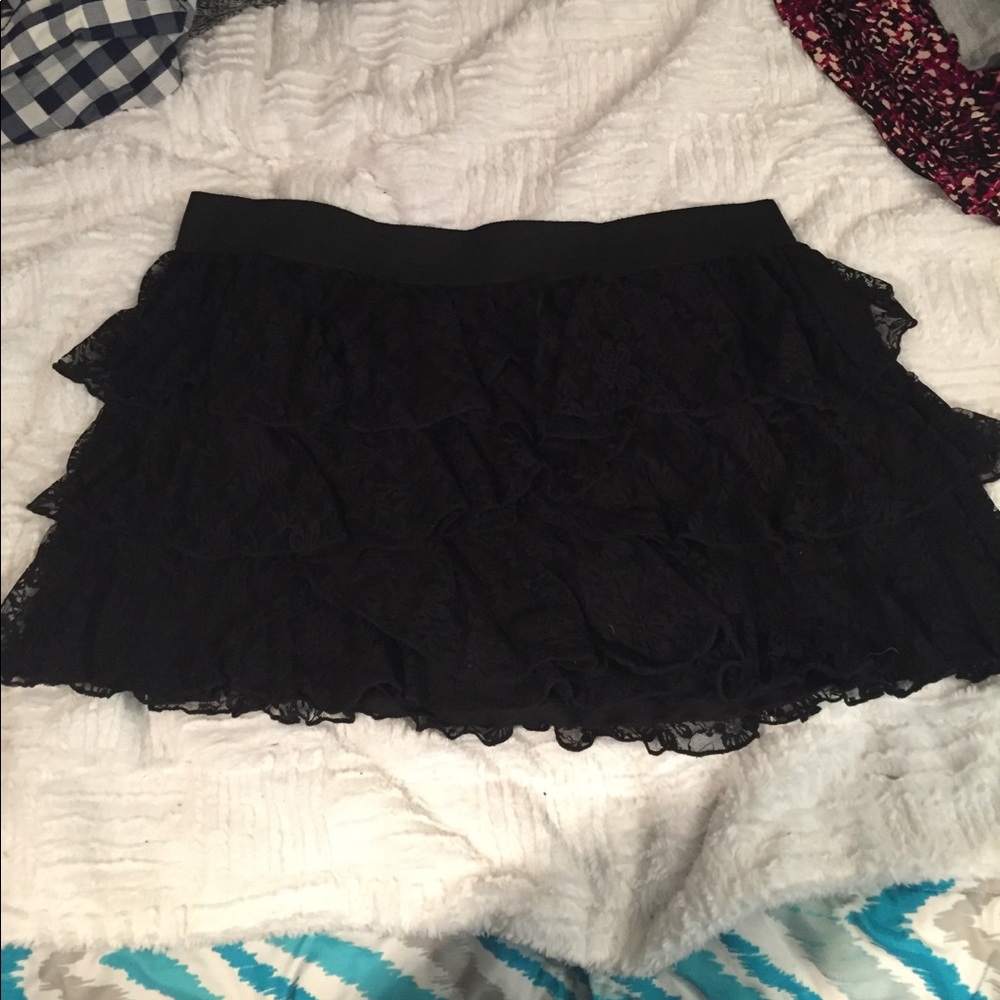 Lacey flowy black skirt
