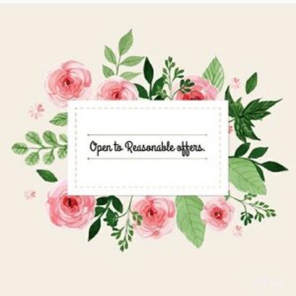 🌷hey beautiful! Make an offer today! 🌷 - Picture 1 of 1