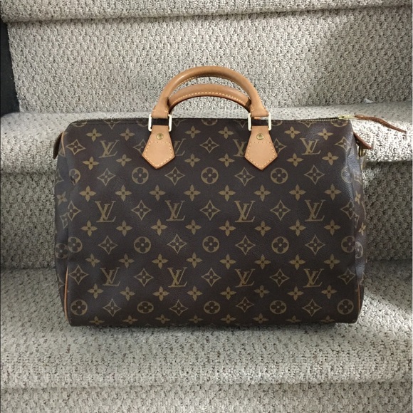 Louis Vuitton Handbags - Louis Vuitton Speedy 35