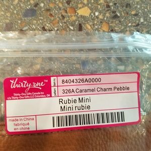Nwt thirty one jewel mini rubie