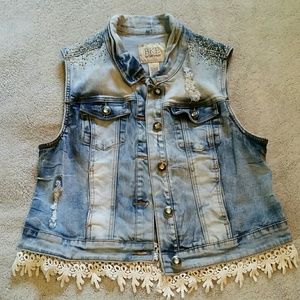 BKE jean vest
