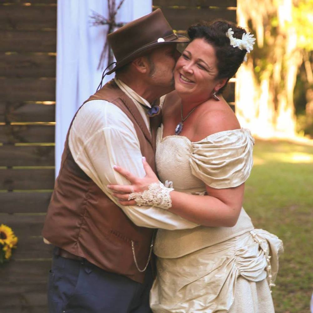 Meet your Posher, Tara