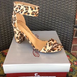 Super cute leopard heels