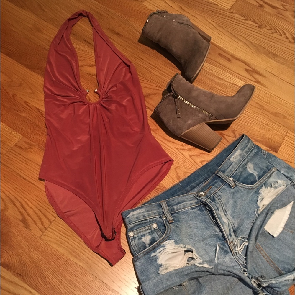 Boohoo one piece halter backless bodysuit