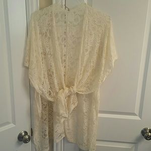 Cream lace kimono