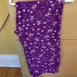 Lularoe Halloween 👻 2016 collection