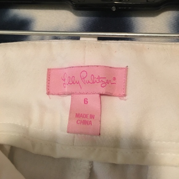 White Lilly Pulitzer Capris - Picture 3 of 3