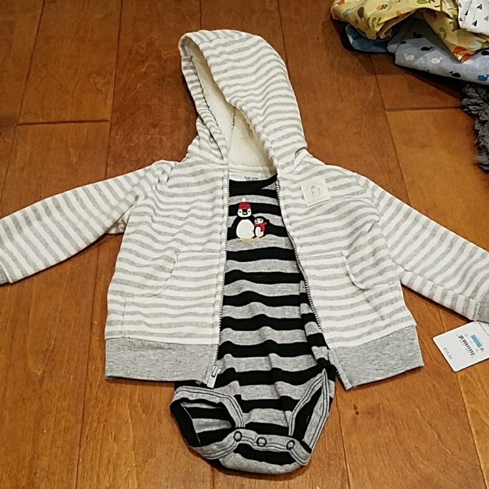 2 pc penguin outfit