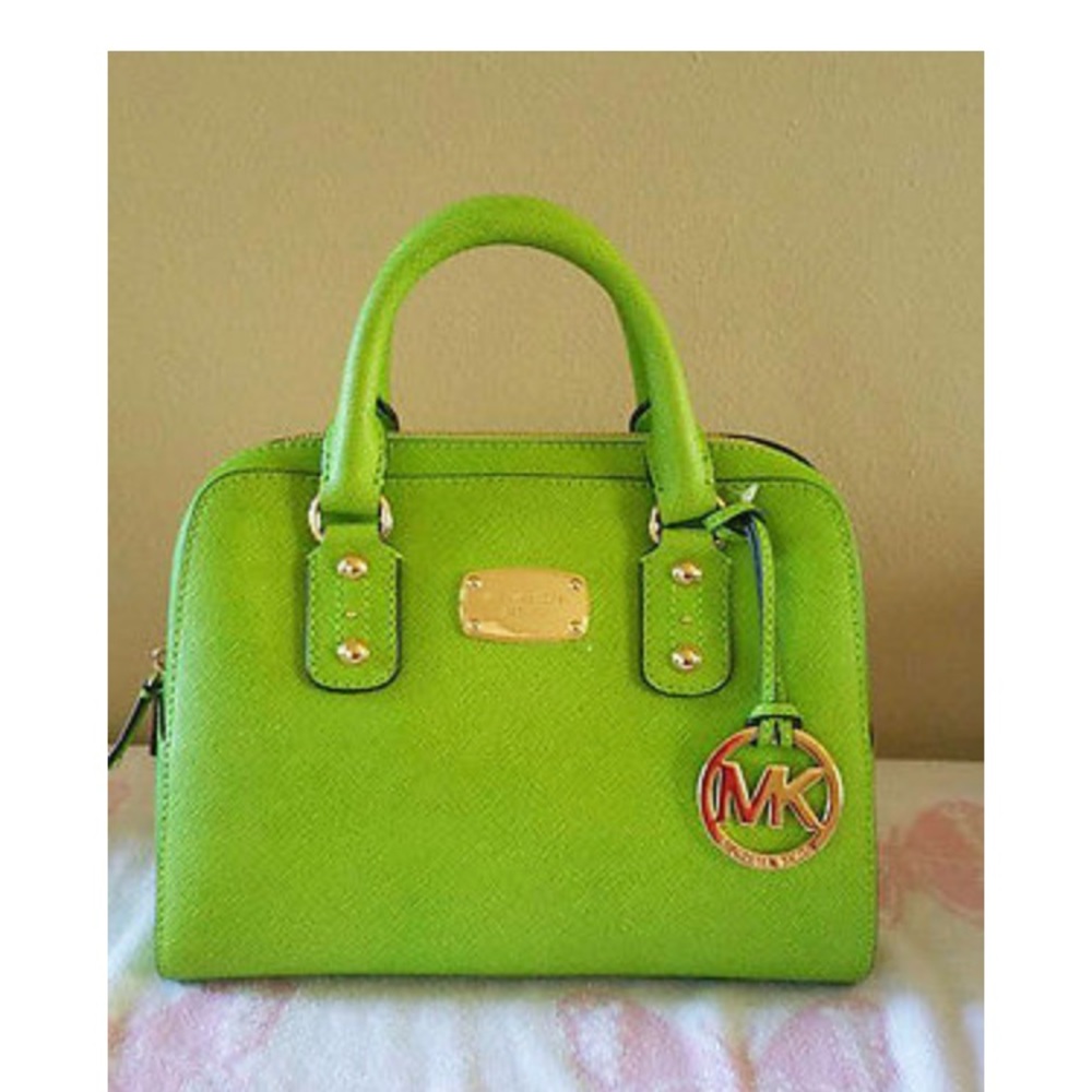 Beautiful green Michael Kors bag ✨ - Picture 6 of 6
