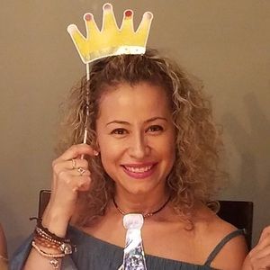 Meet your Posher, Sandra