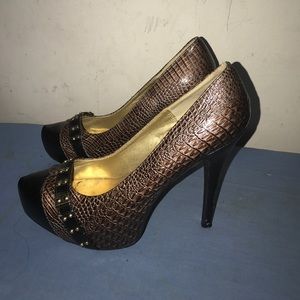 Brown Ladies Shoes