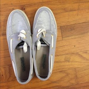 Gray Sperry top - sider!! Open to offers