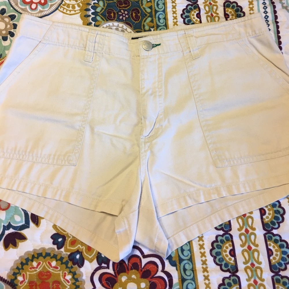 Tommy Jeans Khaki Shirts