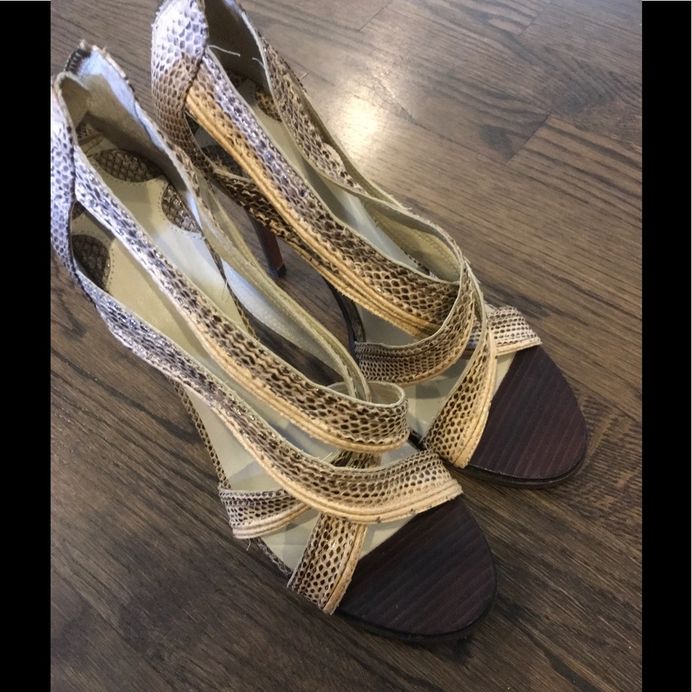 Leon Max Snakeskin Sandals Size 10